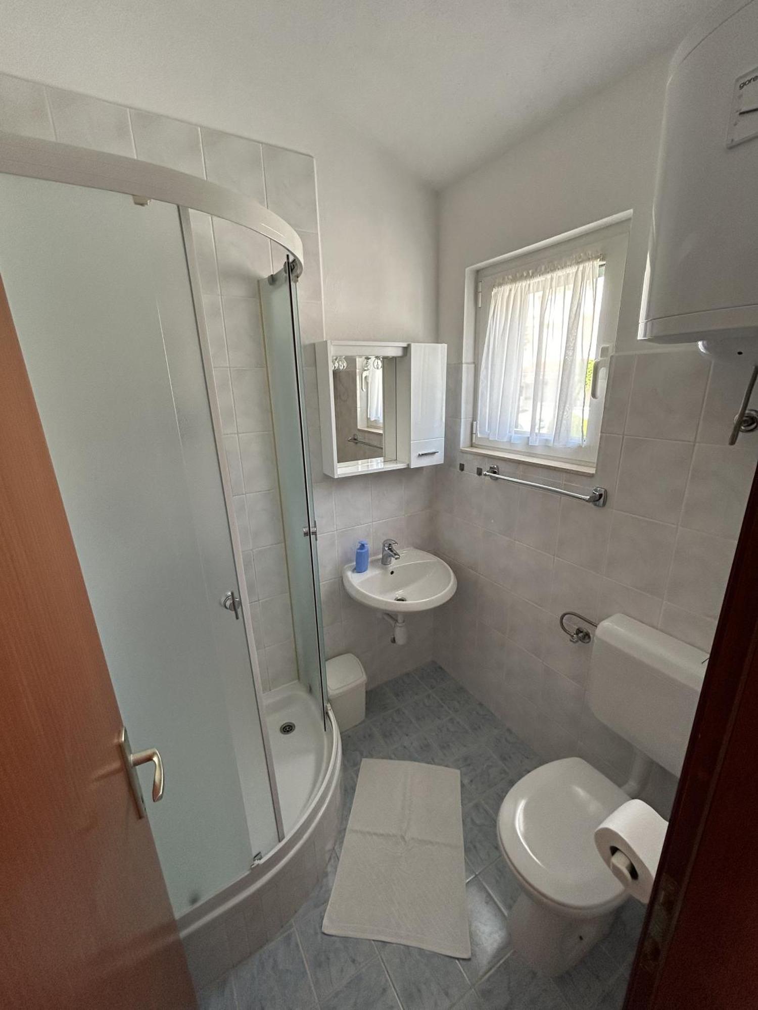 Apartments & Rooms Pierino Bol Ngoại thất bức ảnh